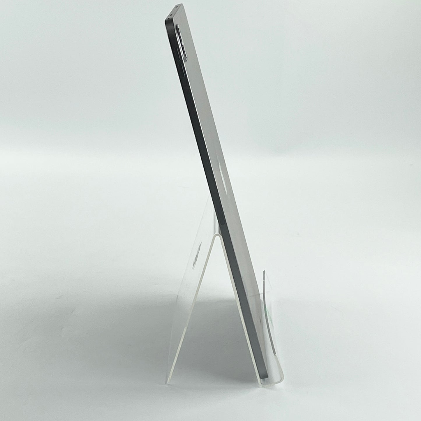 WiFi Only Apple iPad Pro 12.9" 6th Gen 128GB Space Gray MNXP3LL/A