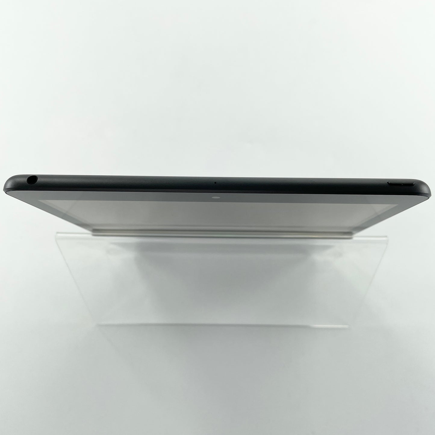 WiFi Only Apple iPad 9th Gen 64GB Space Gray MK2K3LL/A