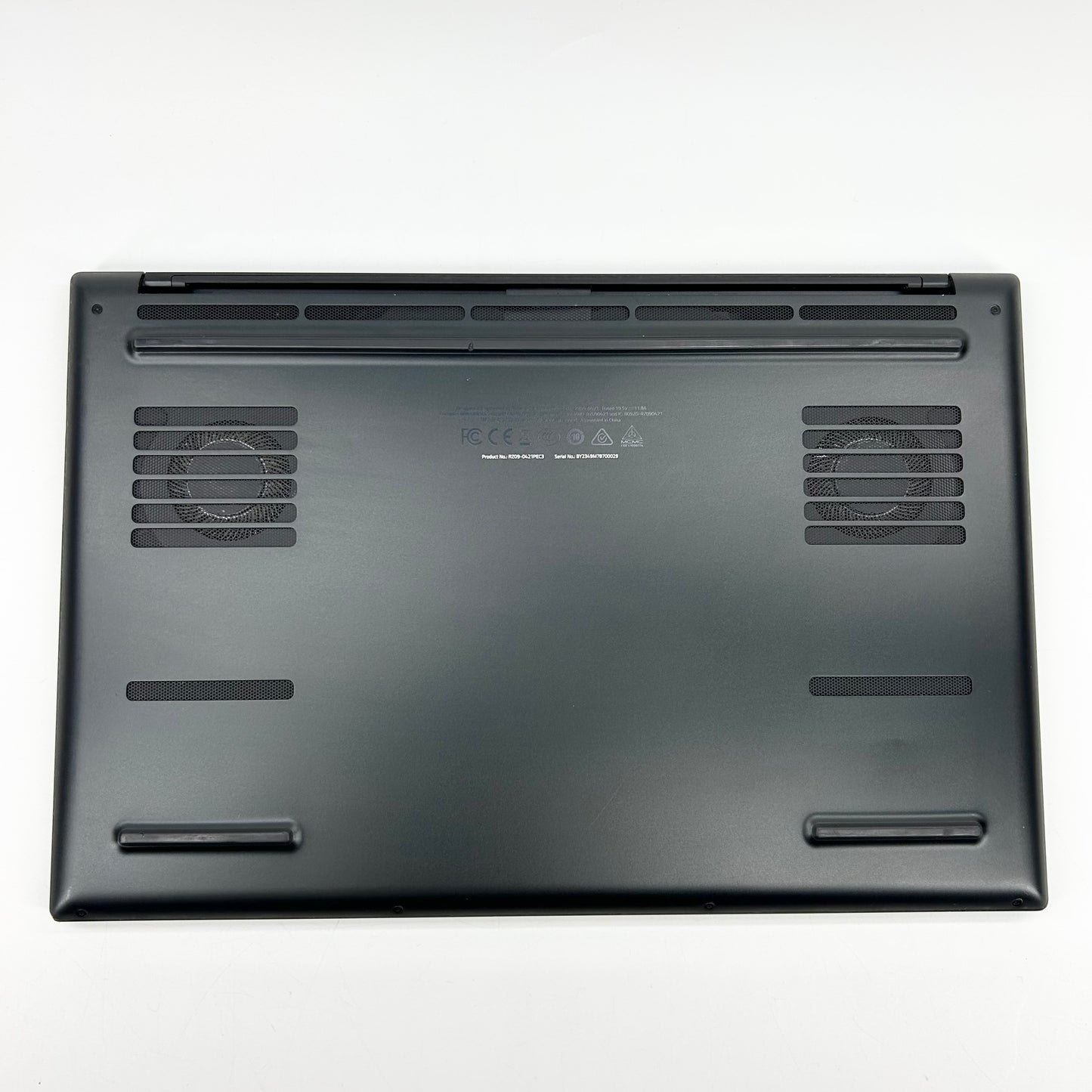Razer Blade 15 15.6" 360Hz FHD i7-12800H 32GB RAM 1TB SSD GeForce RTX 3080 Ti