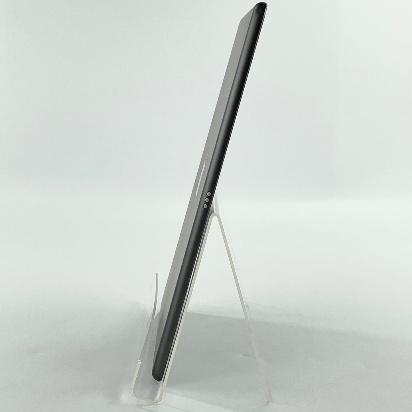 WiFi Only Apple iPad 9th Gen 64GB Space Gray MK2K3LL/A