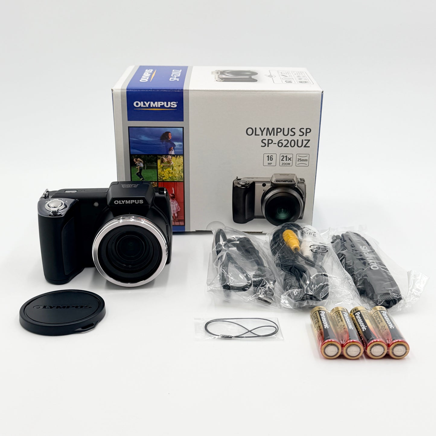 Olympus SP-620UZ V103040BE000 16.0MP Digital Camera