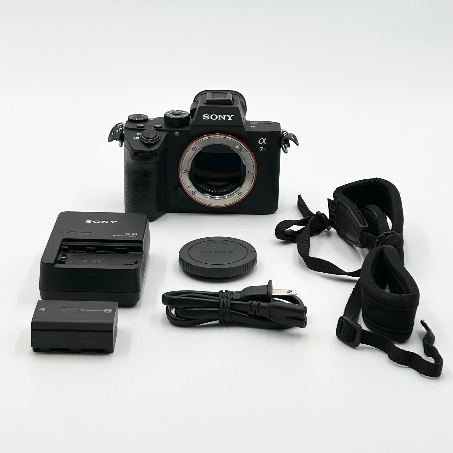 Sony Alpha A7R III 42.4MP Mirrorless Digital Camera 8044 Shutter Count