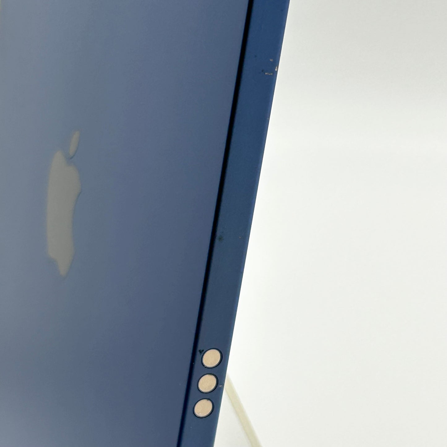 Unlocked Apple iPad 10th Gen 64GB Blue MQ6K3LL/A