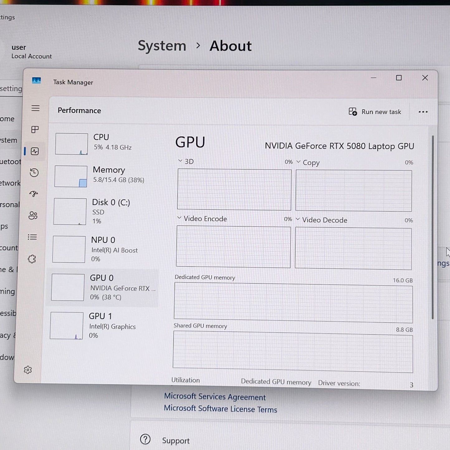 MSI Vector 16 HX AI 16" Core Ultra 9 275HX 16GB RAM 1TB SSD Geforce RTX 5080