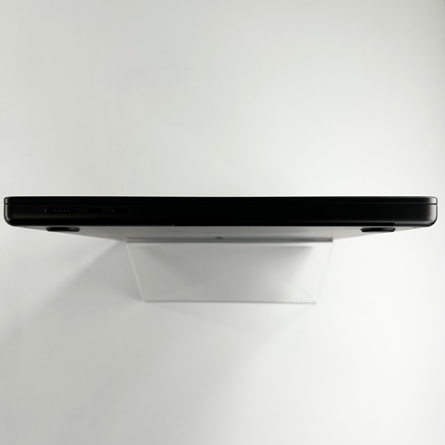 2024 Apple MacBook Pro 16" M4 Pro 20C GPU 4.5GHz 24GB RAM 512GB SSD MX2X3LL/A