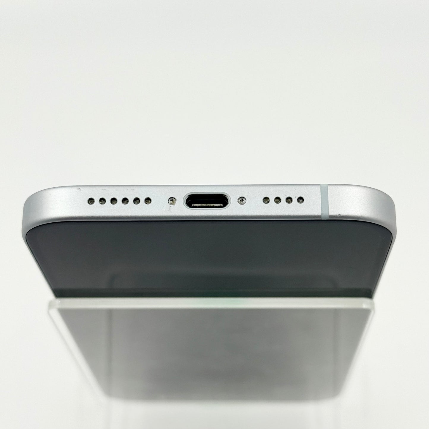 Factory Unlocked Apple iPhone 15 Plus 128GB Blue MTXV3LL/A