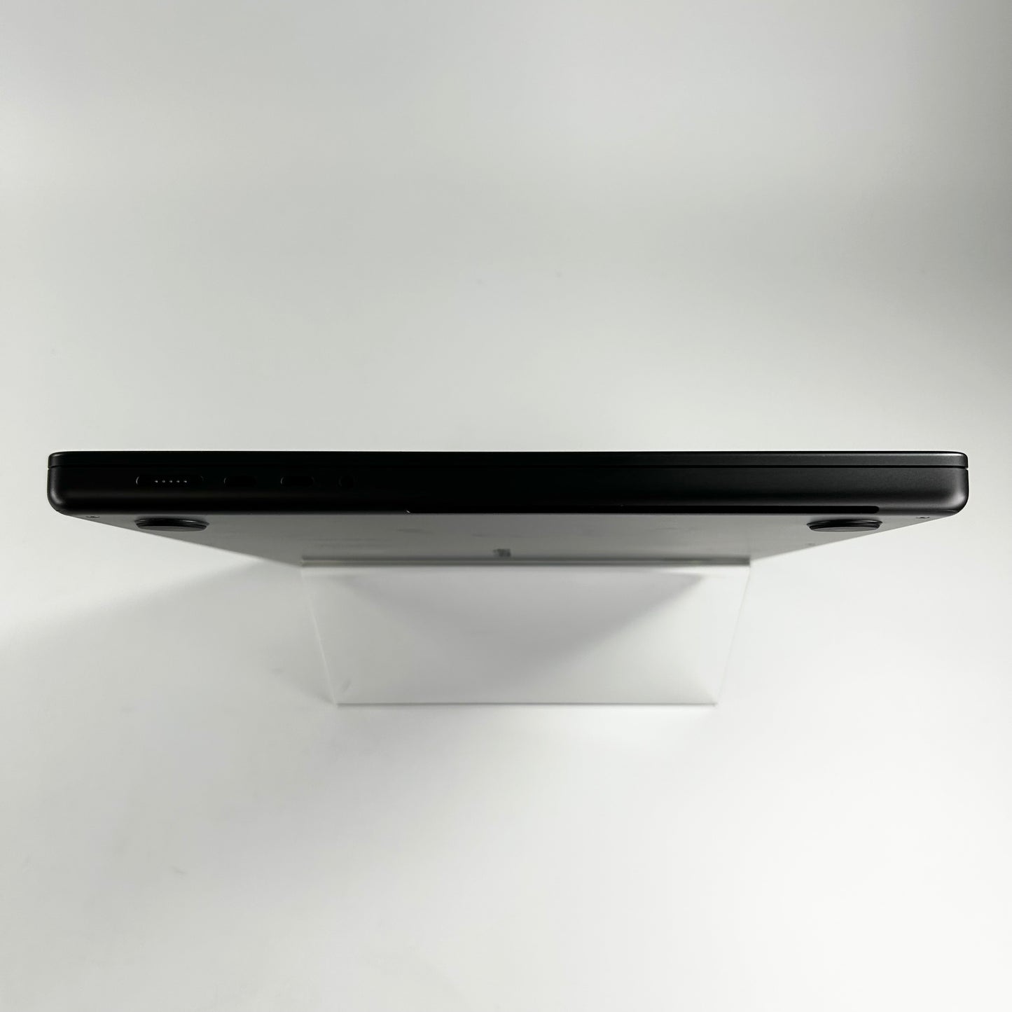 2024 Apple MacBook Pro 16" M4 Pro 20C GPU 4.5GHz 24GB RAM 512GB SSD MX2X3LL/A