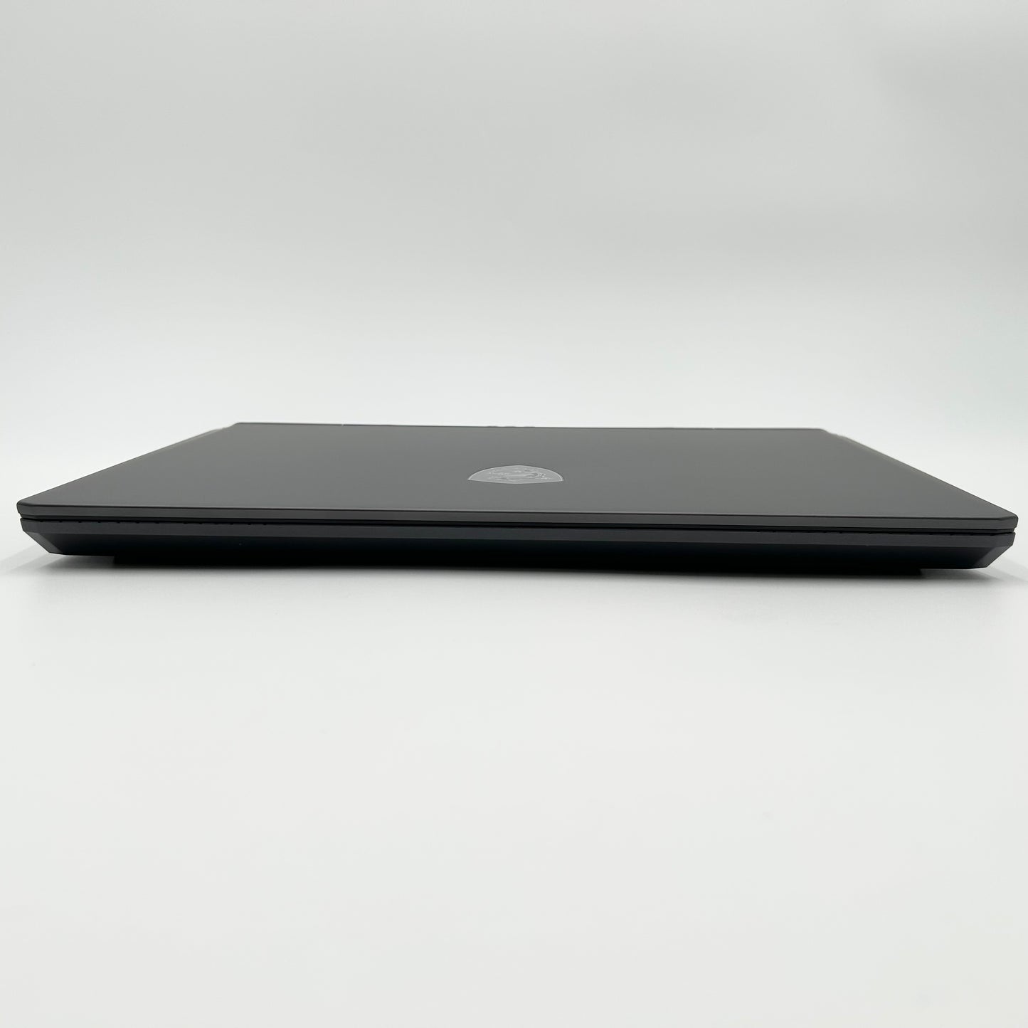 MSI Vector 16 HX AI 16" Core Ultra 9 275HX 16GB RAM 1TB SSD Geforce RTX 5080