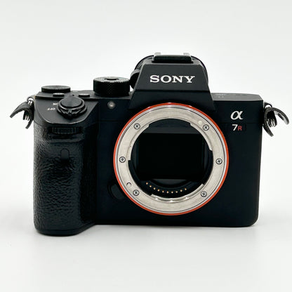 Sony Alpha A7R III 42.4MP Mirrorless Digital Camera 8044 Shutter Count