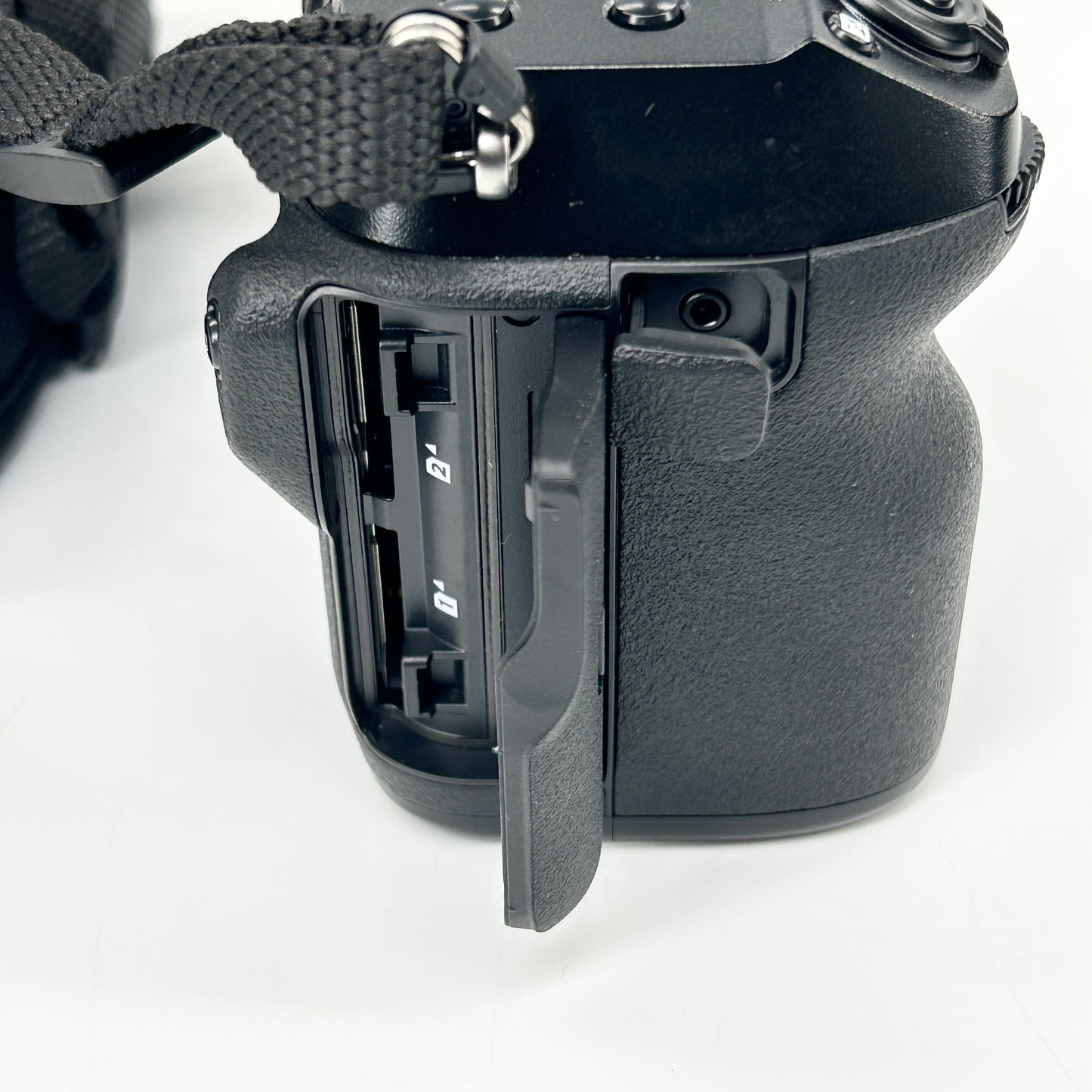 Fujifilm GFX50S II 51.4MP Medium Format Mirrorless Camera 30 Shutter Count